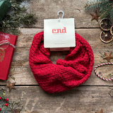Bulky Stitch Infinity snood scarf | Red Velvet