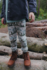 Stag Mountain Slim Leggings