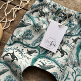 Whale Waves Harem Leggings | Stock
