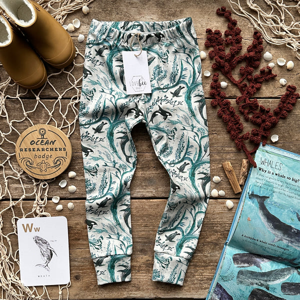 PERFECTLY IMPERFECT | Leggings | Whale Waves