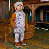 Hop, Skip & Grow Dribble Bib