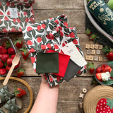 Strawberry Serve Slim Leggings