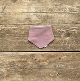 Play Range Dribble Bib