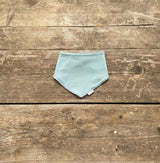 Play Range Dribble Bib