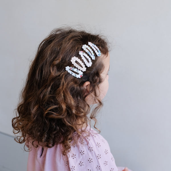 Scalloped Floral Mini Clic Clacs