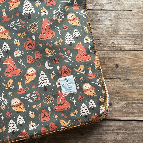 Foxes Tales Teddy Blanket