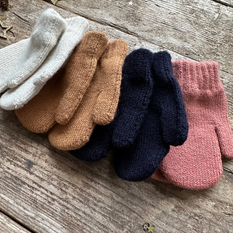 Classic One-Finger Mittens | Terracotta