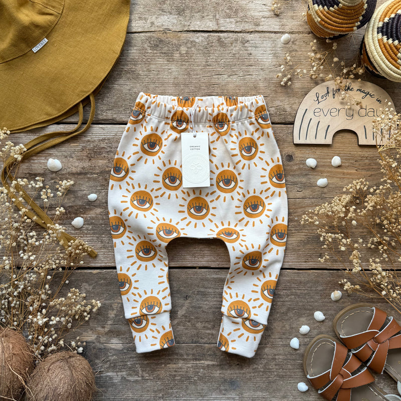 Bohemian Eyes Harem Leggings