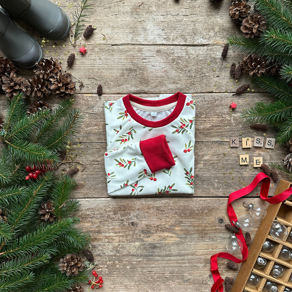 Berry Christmas BeeJamas | Cosy Long