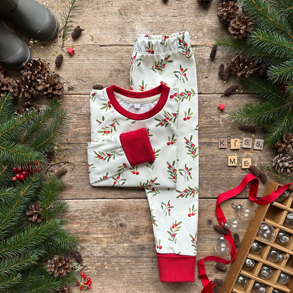 Berry Christmas BeeJamas | Cosy Long