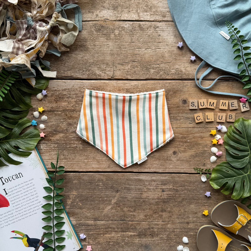 Wavy Stripes Dribble Bib