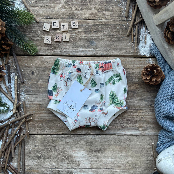 Ski Lodge Bloomers | Ready To Post