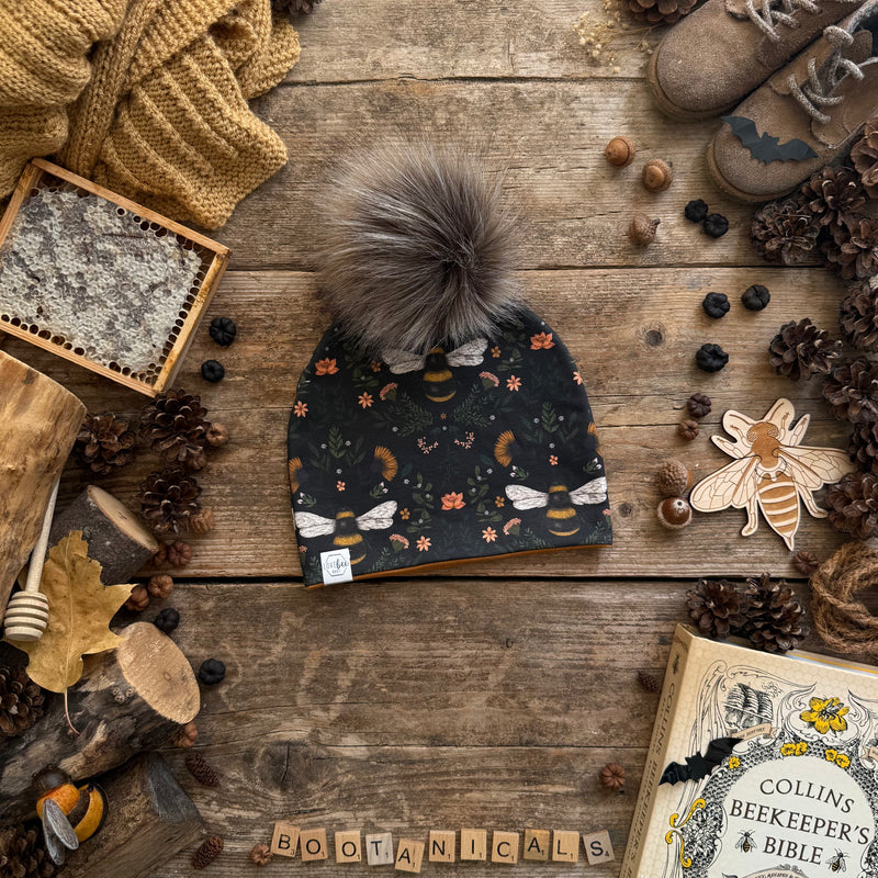Dark Bee & Boo-tanicals Bobble Hat