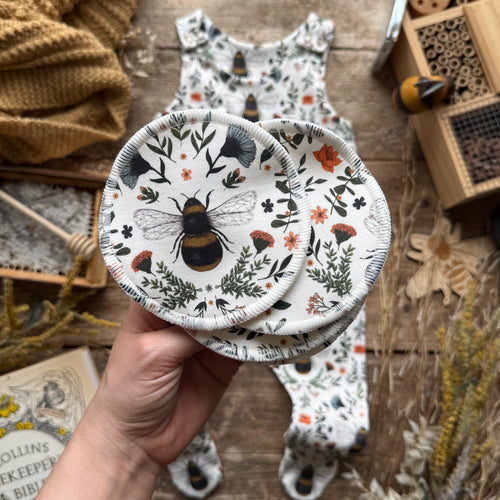 Bee and Botanicals Reusable Breast Pads