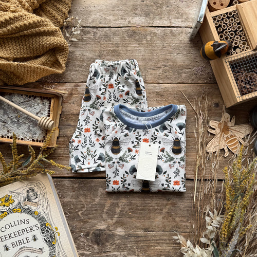Bee and Botanicals Summer Short Set