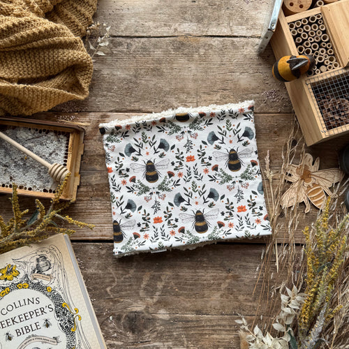 Bee and Botanicals Printed Snood