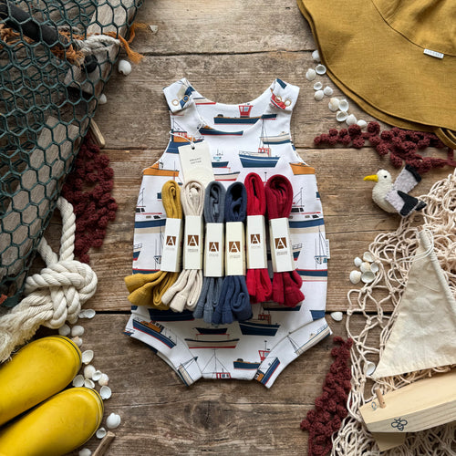 Boats | Style With Bee | Tights