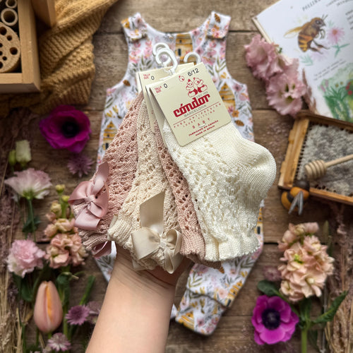 Busy Little Beehive | Style With Bee | Socks