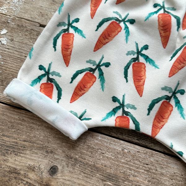 Carrots Rolled Shorts | Ready To Post