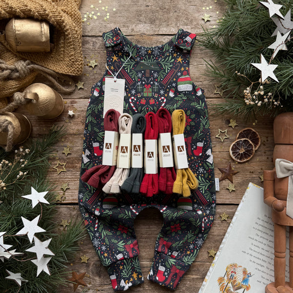 Christmas Night | Style With Bee | Tights