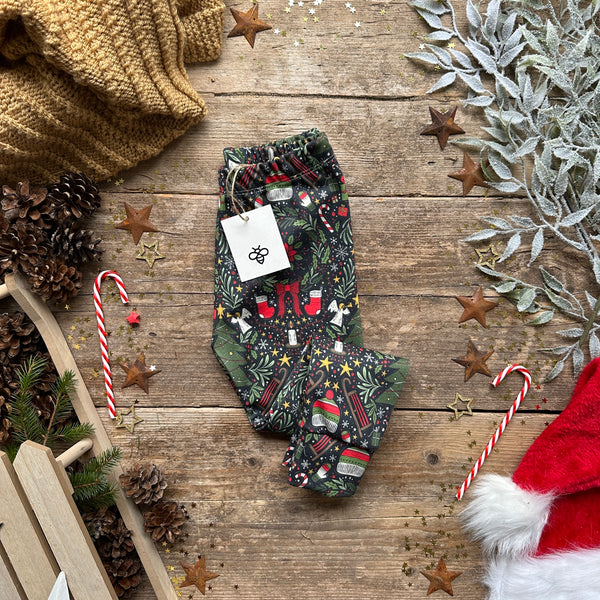 Christmas Night Slim Leggings | Stock