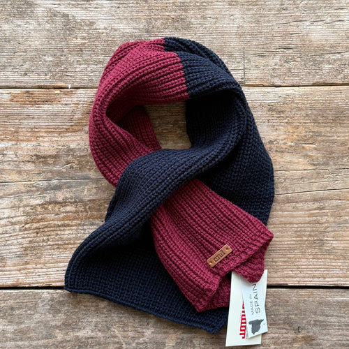 English Stitch Two Colour Scarf with Keyhole | Navy-Garnet