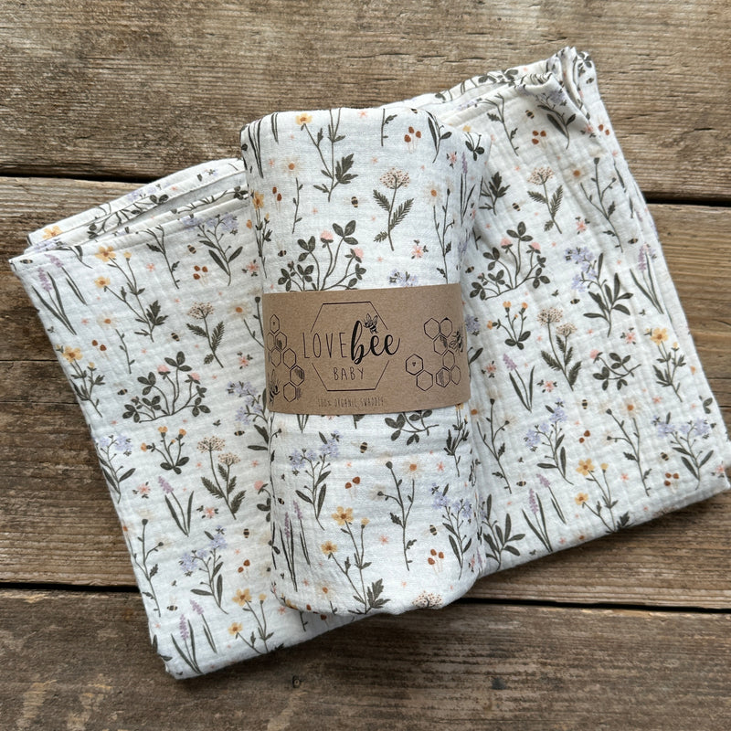 Ditsy Meadow Organic Double Gauze Swaddle | BRAND NEW