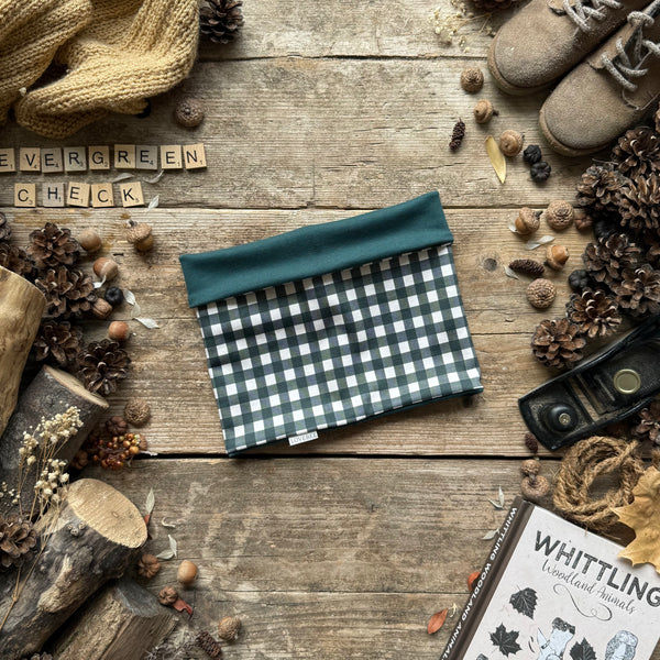 Evergreen Check Printed Snood