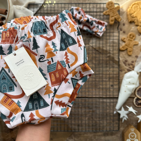 Gingerbread Village Bloomers