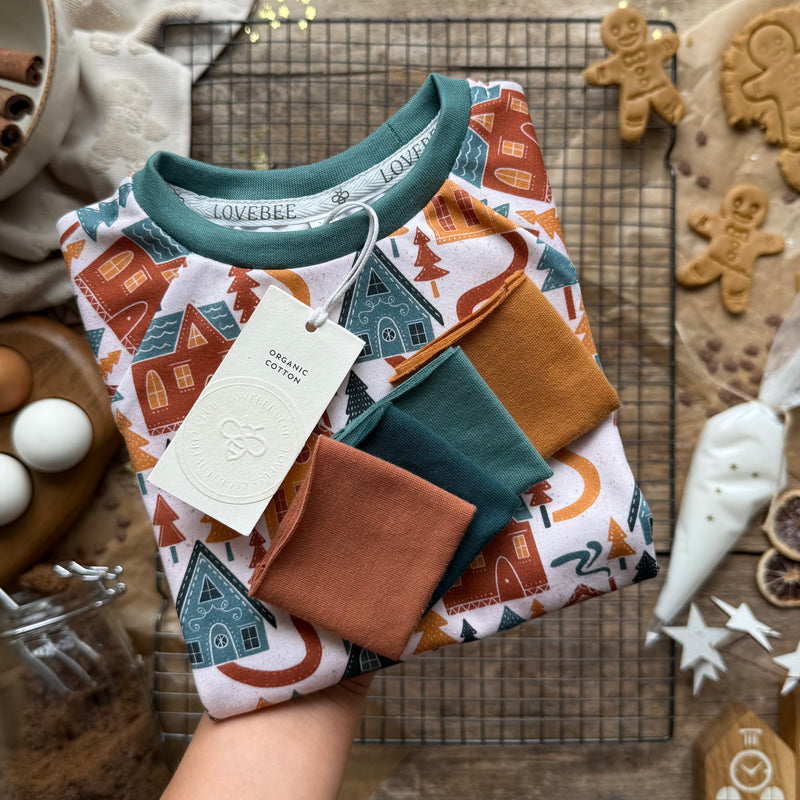 Gingerbread Village Short Set