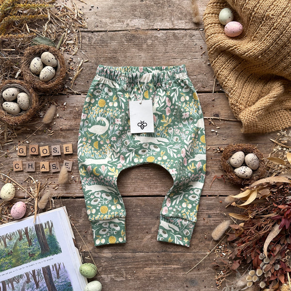 Goose Chase Harem Leggings | Ready To Post