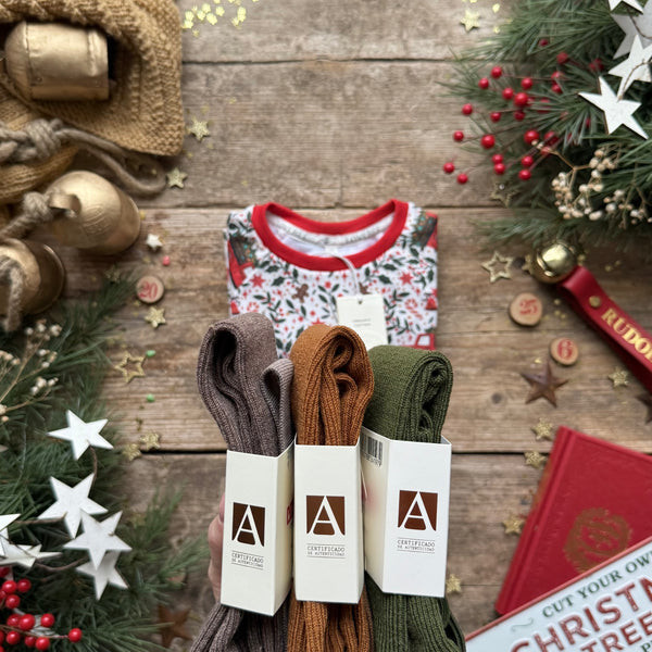 Holiday Truck | Style With Bee | Tights