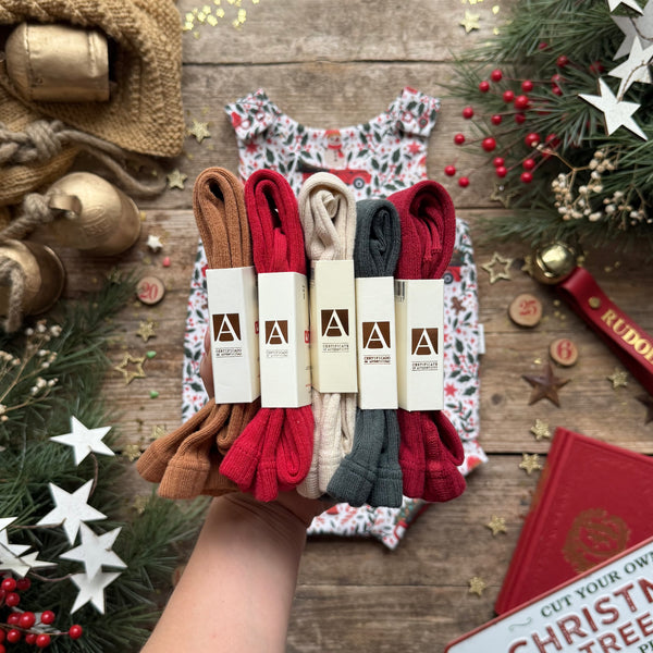 Holiday Truck | Style With Bee | Tights