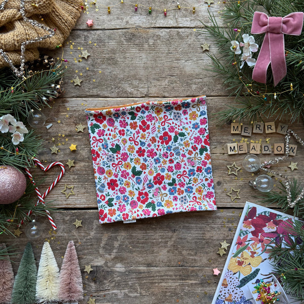 Merry Meadow Printed Snood