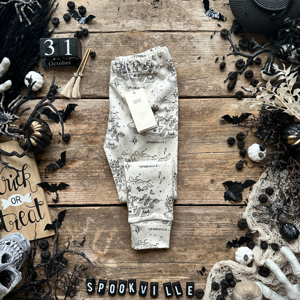 Spookville Slim Leggings | Ready To Post
