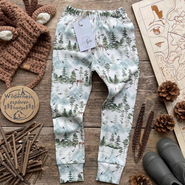 Stag Mountain Slim Leggings