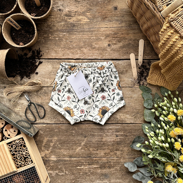 Sunflower Bee Cuffed Shorts | Ready To Post