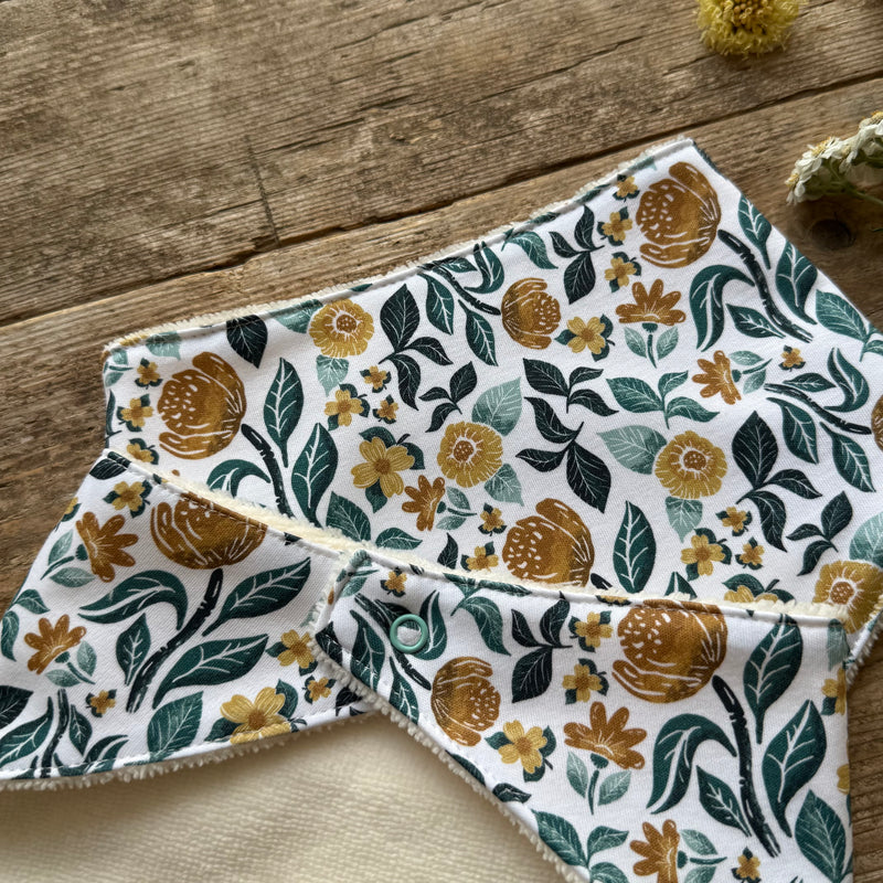 Sunlit Grove Dribble Bib