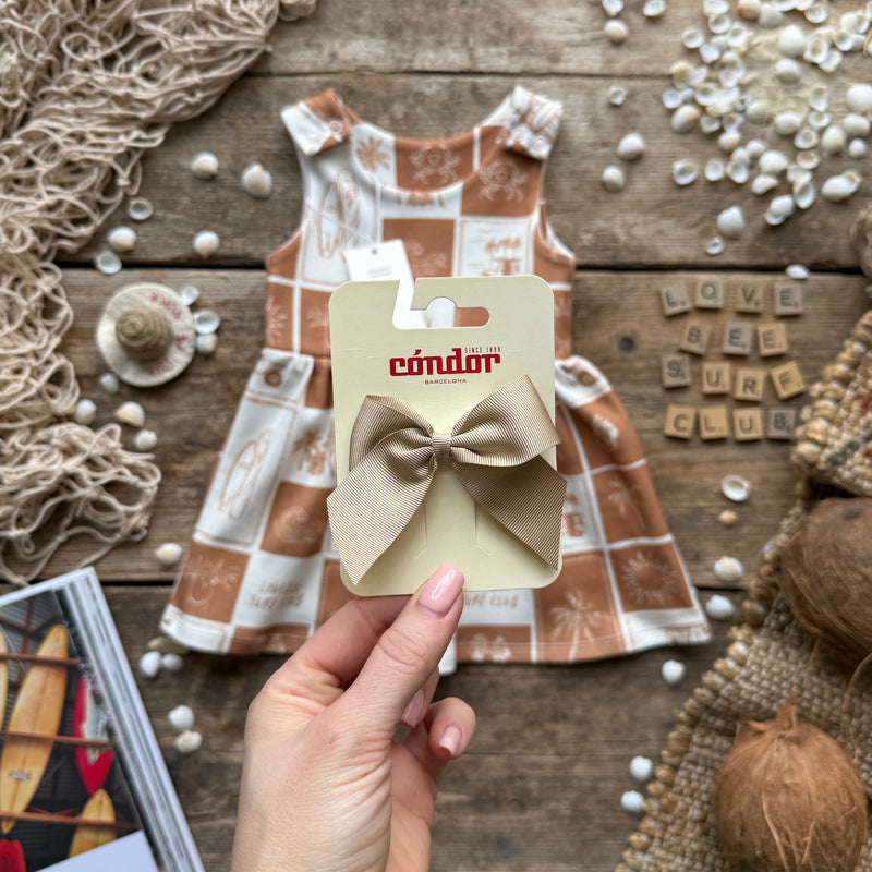 Surf Club | Style With Bee | Bows