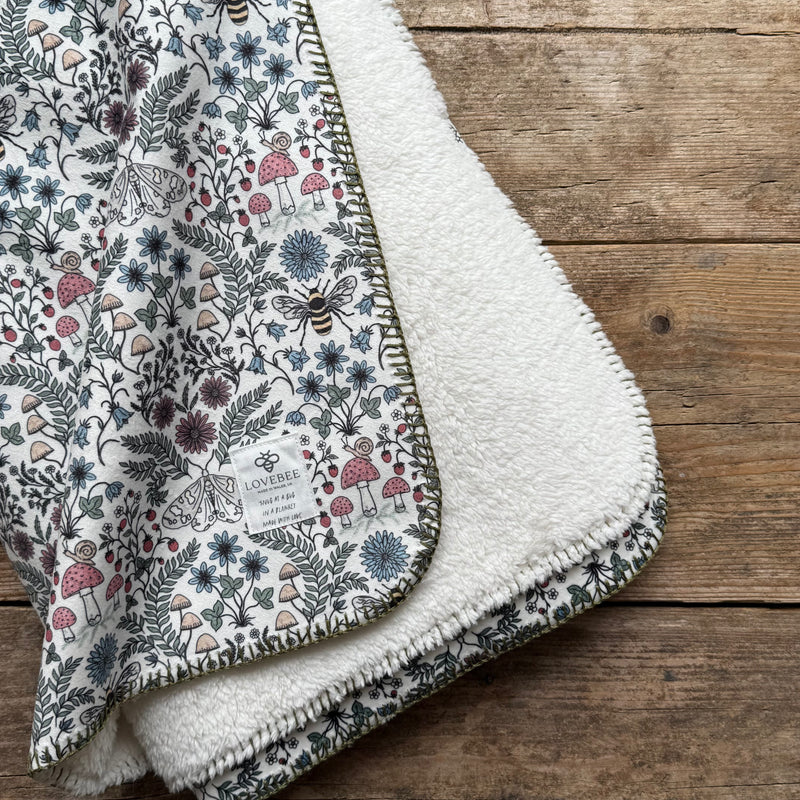 Natures Pace Teddy Blanket