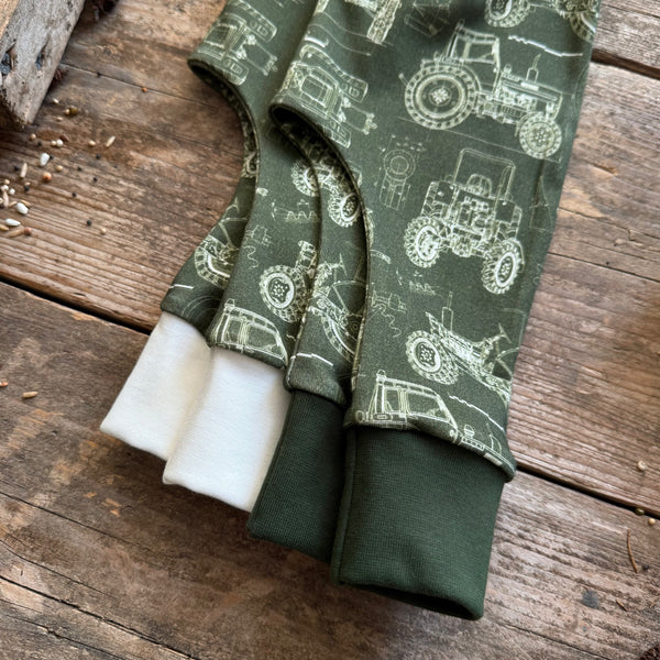 Tractor Blueprint Slim Leggings | Ready To Post