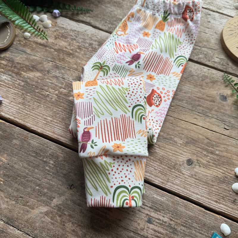 Tropical Art Slim Leggings