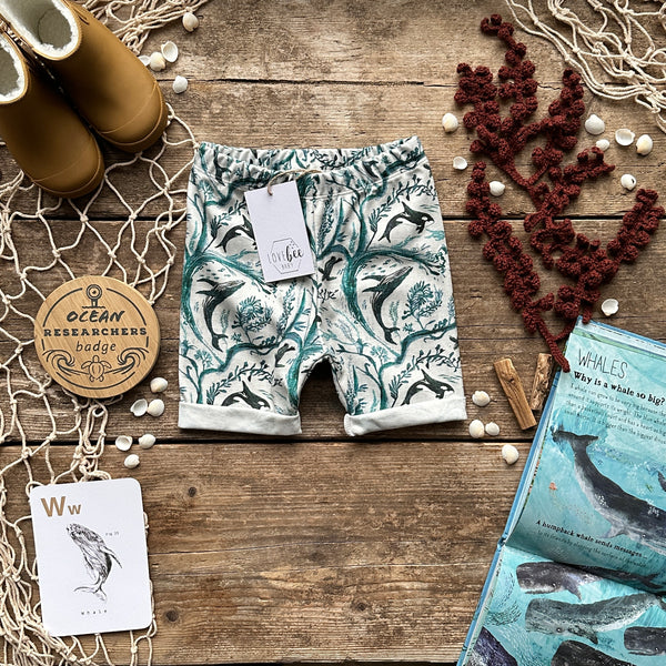 Whale Waves Slim Rolled Shorts