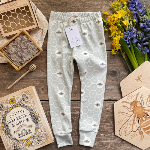Honeycomb Bee Slim Fit Leggings
