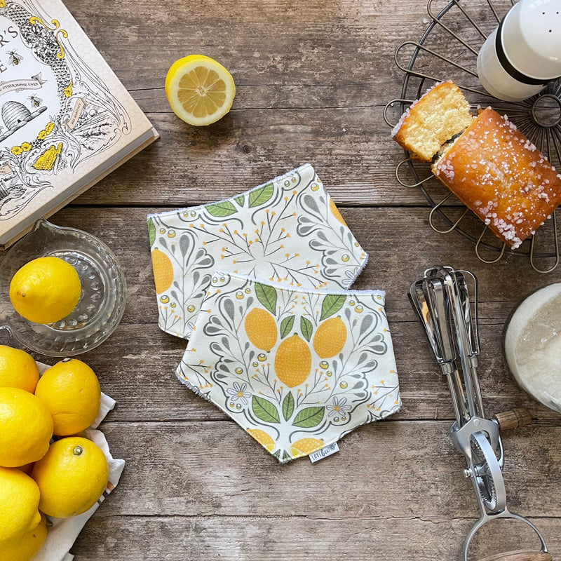 Sicilian Lemons Dribble Bib | Ready To Post