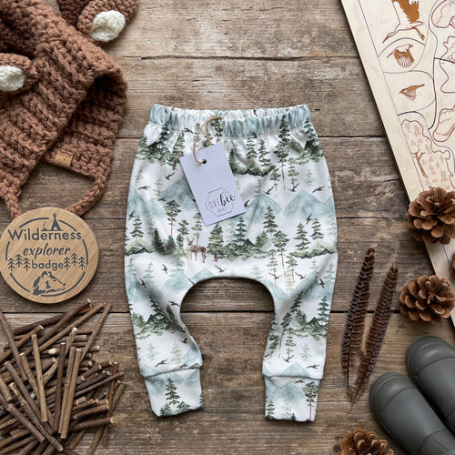 Stag Mountain Harem Leggings